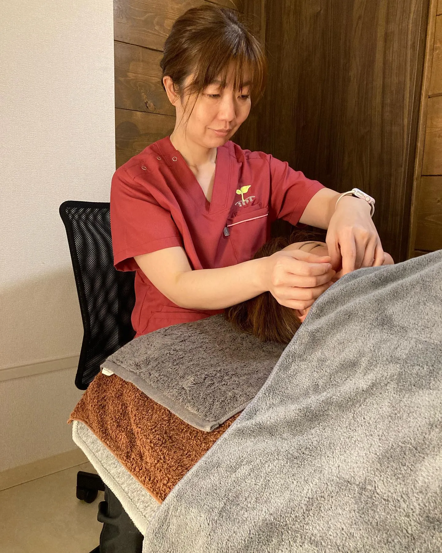 美顔鍼で小顔目指すなら茨木市の当院へ！